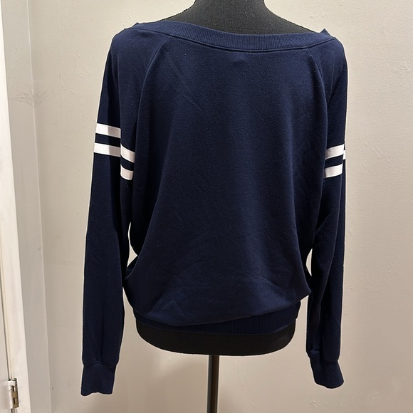 Express Off the Shoulder Top Size S - Picture 2 of 2